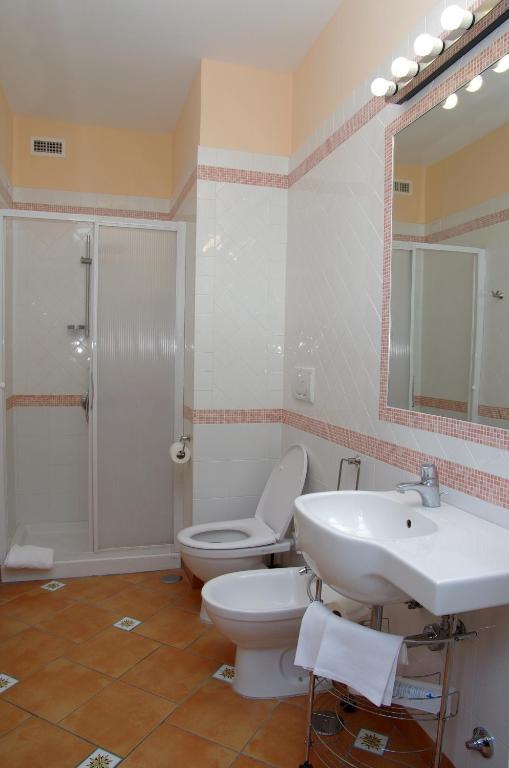 Dolcevitasorrento Guest House الغرفة الصورة